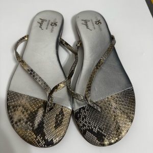 Yosi Samra  sandal size 9